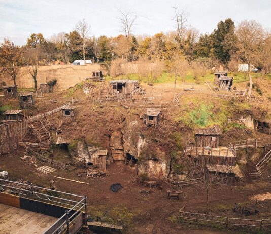 Puy du Fou z dziećmi: jak zorganizować wizytę w parku historycznym bez znajomości francuskiego? Puy du Fou z dziećmi: jak zorganizować wizytę w parku historycznym bez znajomości francuskiego?
